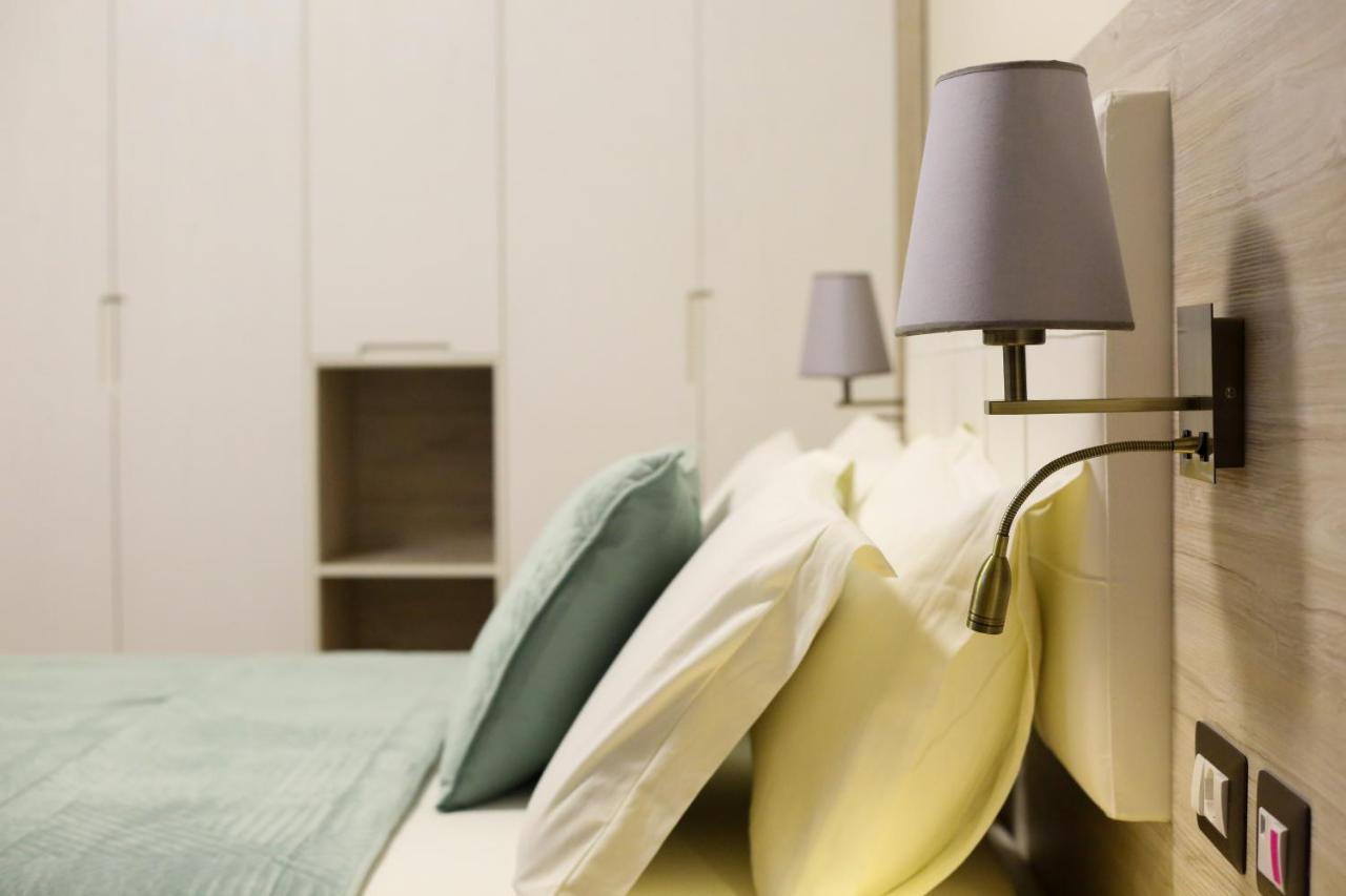 Hotel Vd Roleks Vlorë 部屋 写真