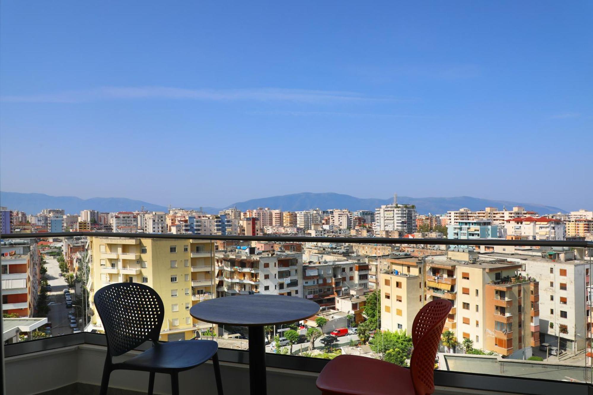 Hotel Vd Roleks Vlorë エクステリア 写真